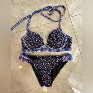 floral bikini with underwire small 32C